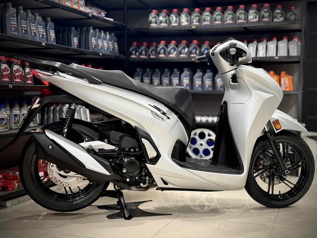 Sh350i 2022 Máy Thái chính chủ ký ( Hỗ trợ GÓP ) ✅. Mua bán Xe máy tại Thị xã Phú Mỹ Bà Rịa - Vũng Tàu được đăng bởi Cửa Hàng Xe Máy Phú Mỹ hình 8
