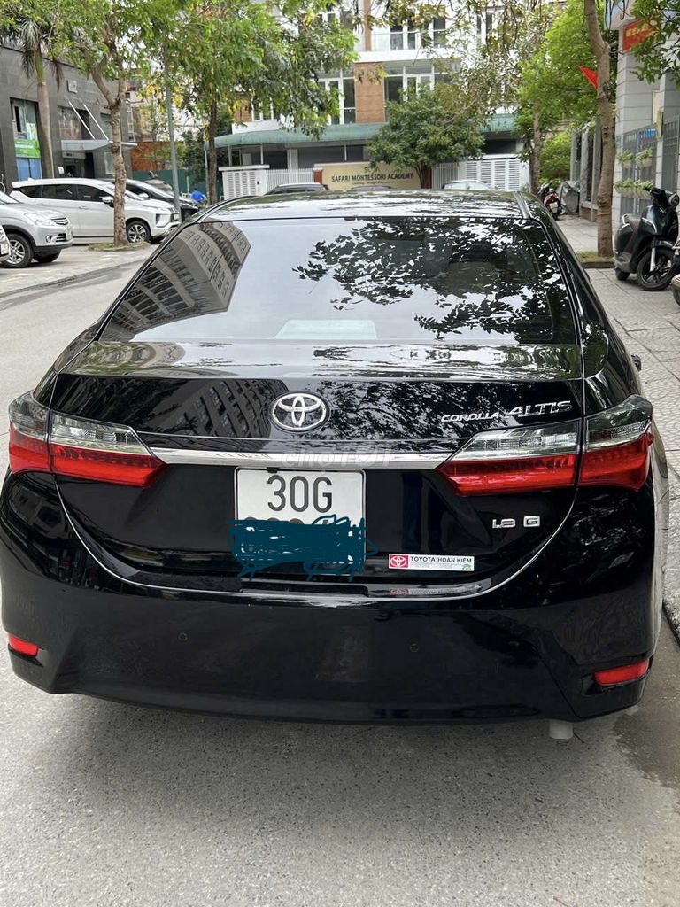 Toyota Altis 2019 67.000 km Đen. Mua bán Ô tô tại Quận Đống Đa Hà Nội được đăng bởi Lê Khiêm hình 8