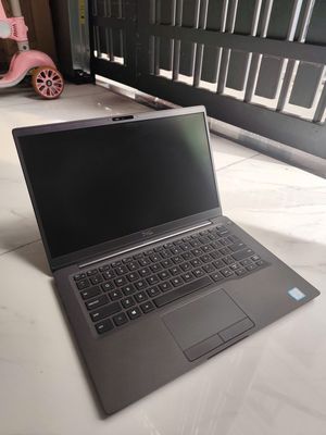 Dell Latitude 7400 (i5 8250U/ 16GB/ 256GB Nvme). Mua bán Laptop tại Quận 6 Tp Hồ Chí Minh được đăng bởi Thùy