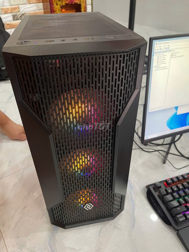 PC kèm màn hình 24"