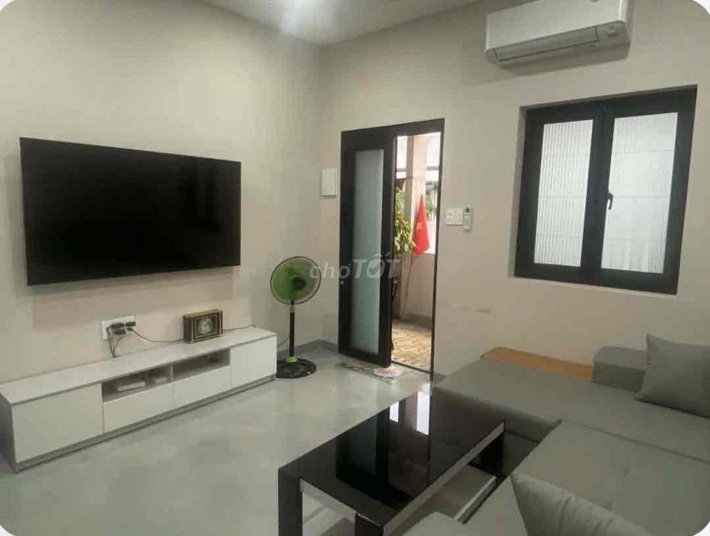 Kẹt tiền bán căn hộ CC Trần Quang Diệu - 41m2 giá 2.5 tỷ