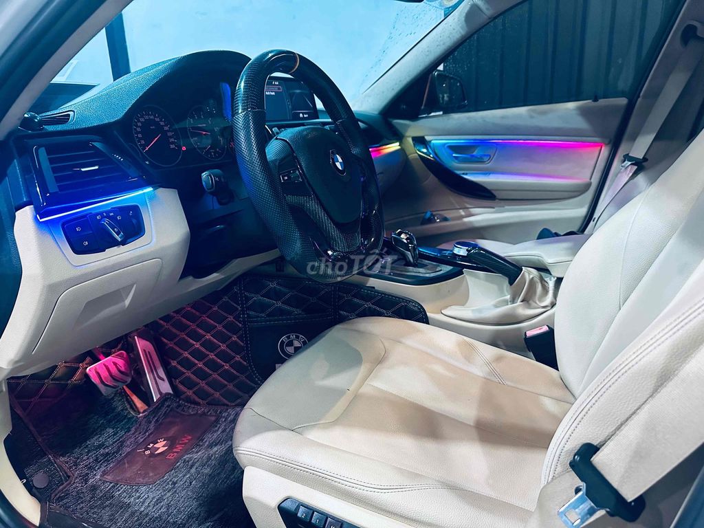 BMW 3 Series 2013 320i - 80000 km. Mua bán Ô tô tại Quận Gò Vấp Tp Hồ Chí Minh được đăng bởi Nam 48 AUTO hình 8