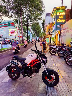Xe đang chạy cần đổi xe tay ga. Mua bán Xe máy tại Quận 1 Tp Hồ Chí Minh được đăng bởi ny