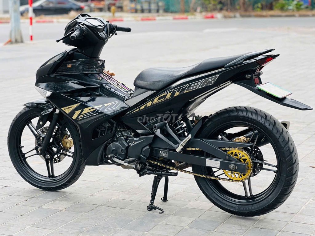 YAMAHA EXCITER ĐÈN NÉT BIỂN 29 NGUYÊN BẢN. Mua bán Xe máy tại Quận Cầu Giấy Hà Nội được đăng bởi Lộc Phát hình 3