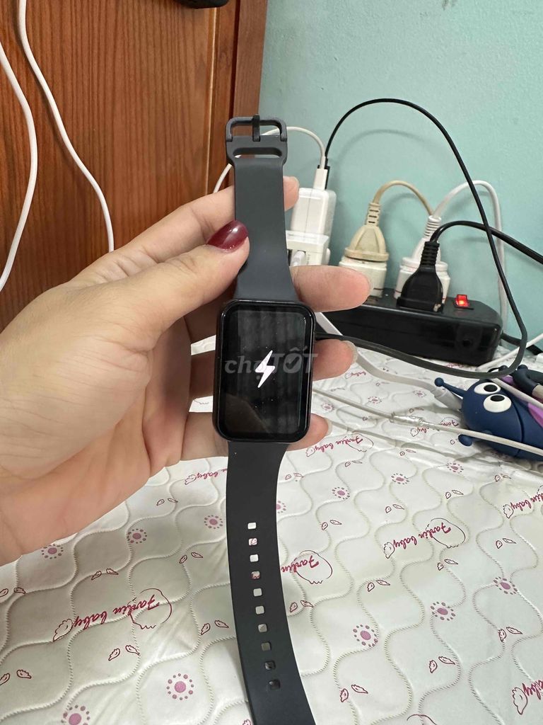 Pass lại đồng hồ Samsung Galaxy Fit 3 mới 90%