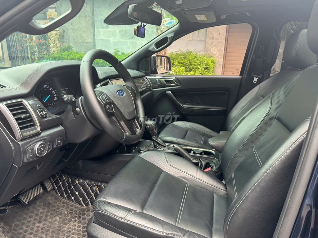 Ford Everest 2020 Titanium 2.0L 4x4 AT - 87000 km. Mua bán Ô tô tại Quận Tân Phú Tp Hồ Chí Minh được đăng bởi FORD Bến Thành Xe Đã Qua Sử Dụng hình 9