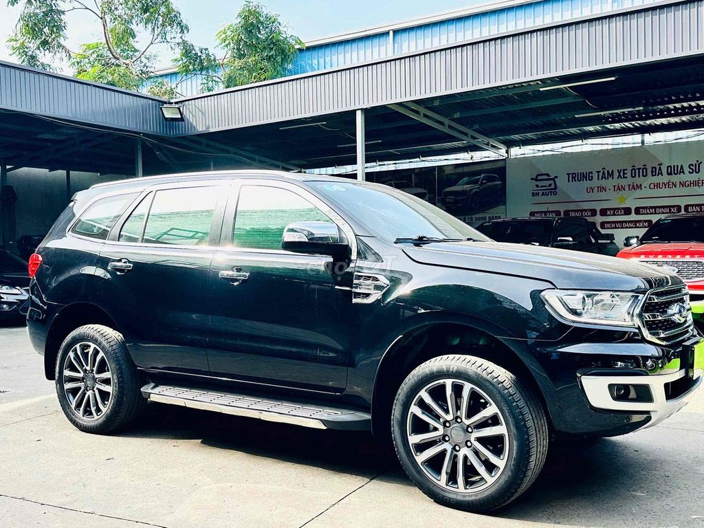 Ford Everest 2019 Titanium mới bảo dưỡng. Mua bán Ô tô tại Quận Tân Phú Tp Hồ Chí Minh được đăng bởi Dũng sale ô tô hình 1