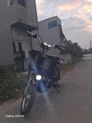 Xe đạp điện Bridgestone Đen Đã sử dụng. Mua bán Xe điện tại Huyện Vụ Bản Nam Định được đăng bởi Sói Xám