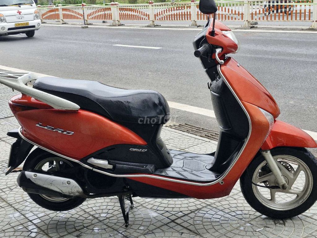 Cần bán xe lead rin 99%. Mua bán Xe máy tại Thành phố Huế Thừa Thiên Huế được đăng bởi QuachThanh 75 hình 4