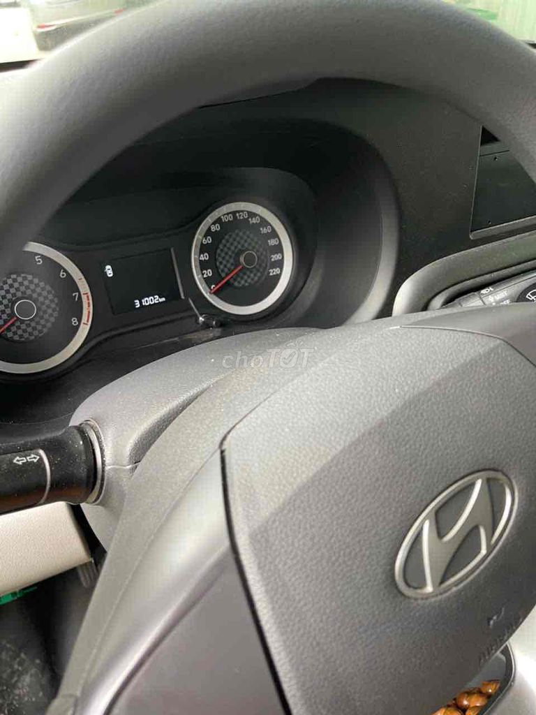 Hyundai Grand i10 2024 Sedan 1.2 MT tiêu chuẩn	 -. Mua bán Ô tô tại Thành phố Buôn Ma Thuột Đắk Lắk được đăng bởi VĂN CHIẾN BMT 1987 hình 9