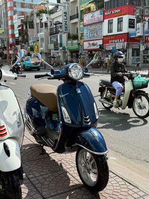 Vespa Primavera 12-2024 1K KM biển số Tphcm. Mua bán Xe máy tại Quận Phú Nhuận Tp Hồ Chí Minh được đăng bởi VESPA Piaggio Quốc Vương 