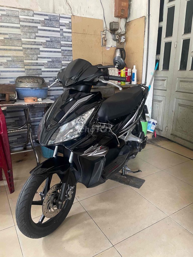 Honda Air Blade японский с тайским пластиком и фарой, как новый
