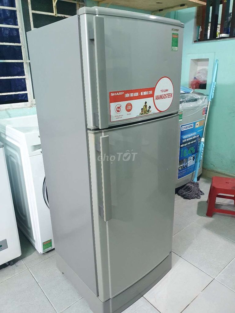 Thanh lý tủ lạnh sharp 180L