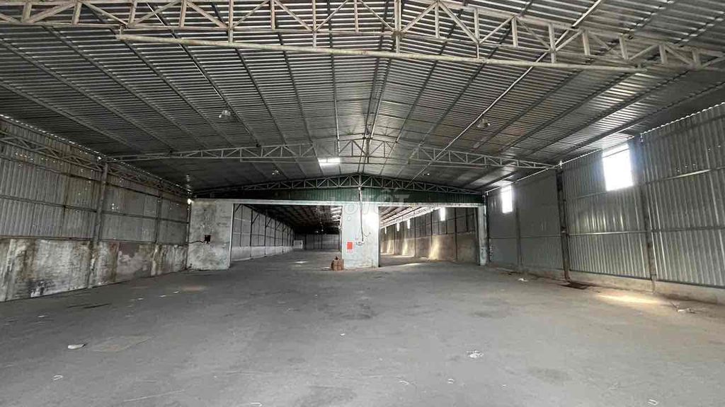 CHO THUÊ KHO MẶT TIỀN ĐƯỜNG HOÀNG QUỐC VIỆT - CẦN THƠ