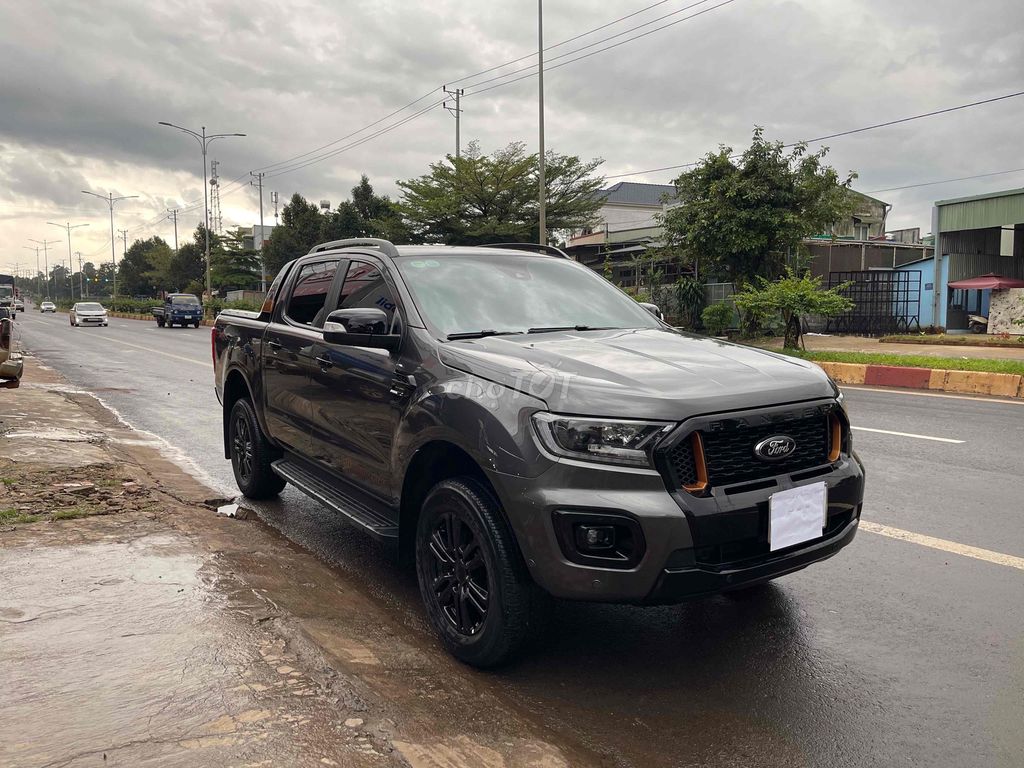 Ford Ranger 2022 Wildtrak 2.0 4x4 AT - 71000 km. Mua bán Ô tô tại   được đăng bởi Hiếu Lê hình 3