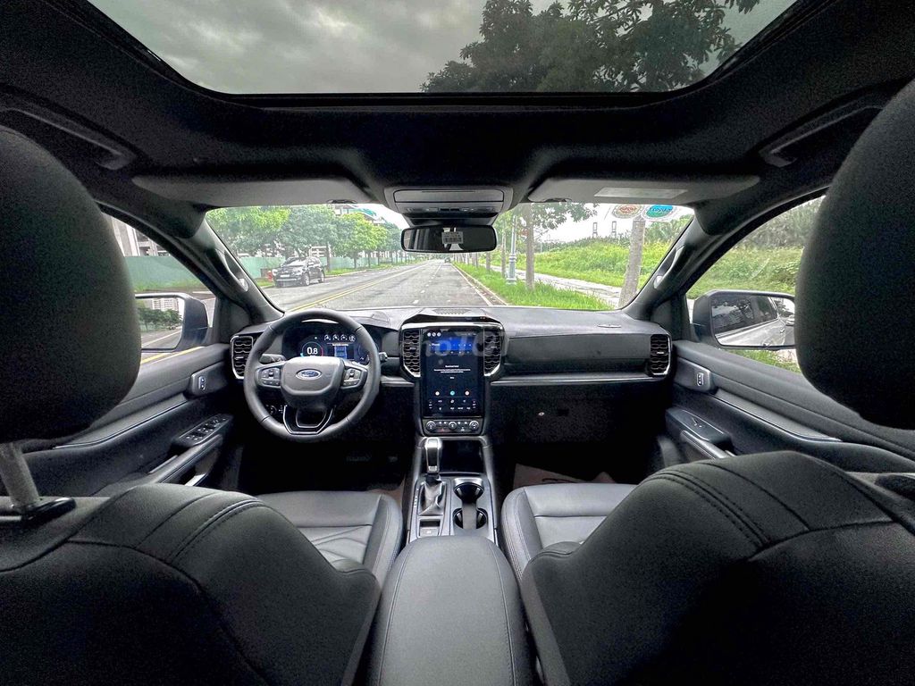 Ford Everest 2024 Titanium 1 cầu 2300 km. Mua bán Ô tô tại Thành phố Thủ Đức Tp Hồ Chí Minh được đăng bởi Hồng Ân  hình 11