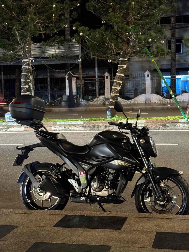 Suzuki Gixxer 250cc odo 2km như xe thùng Bstp. Mua bán Xe máy tại Quận Bình Tân Tp Hồ Chí Minh được đăng bởi Lộc Trần hình 2