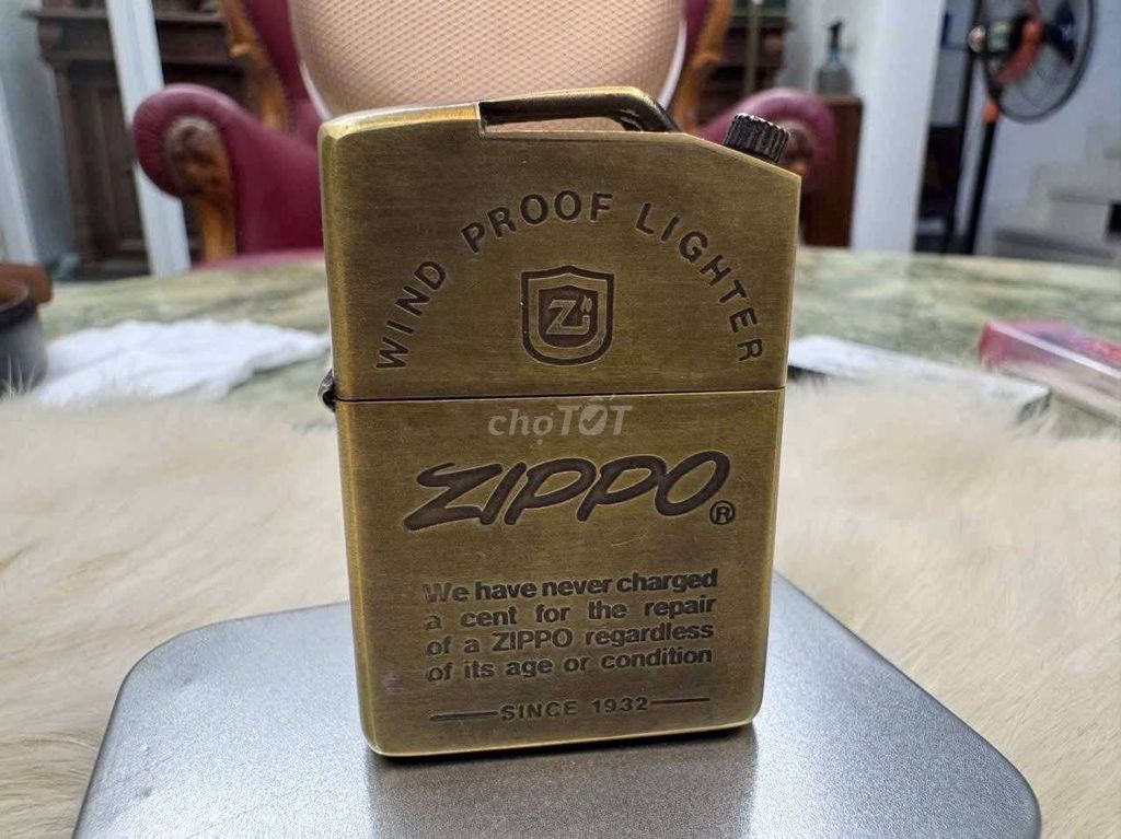Bật lửa Zippo XIII Đồng Mới
