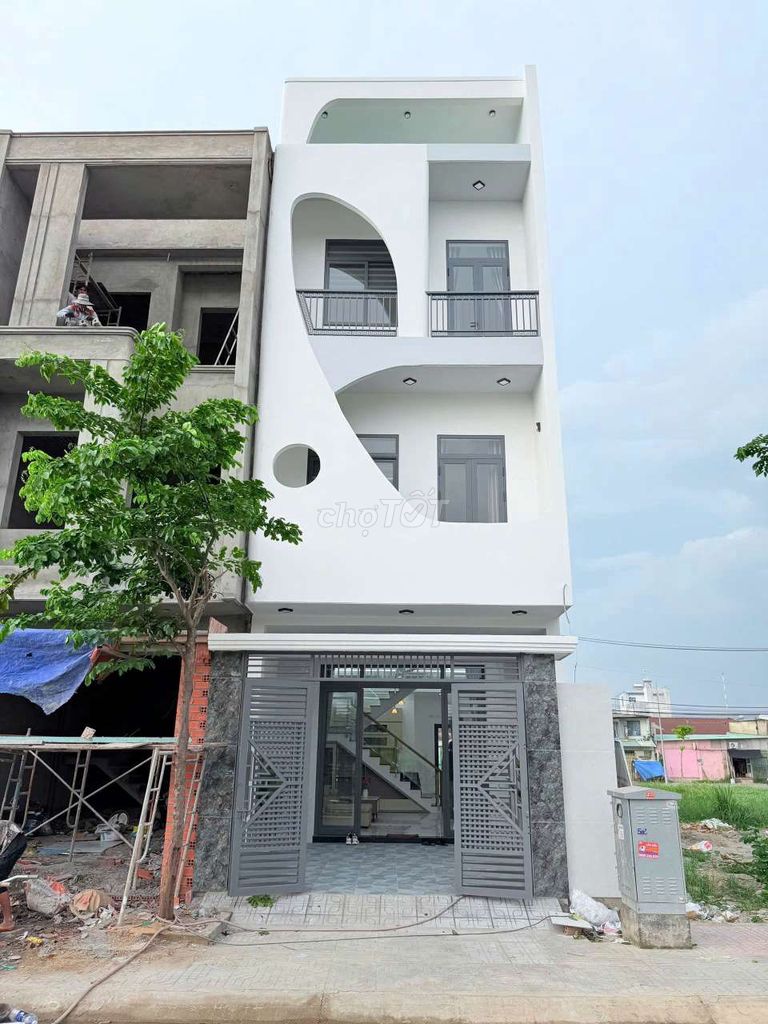 Bán Nhà ngay công viên, Làm việc trực tiếp chủ