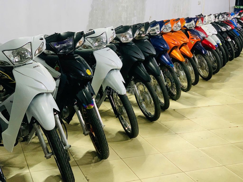 HONDA VISION ĐỦ CÁC ĐỜI GIÁ TỪ 12 TRIỆU CÓ TRẢ GÓP. Mua bán Xe máy tại Quận Bắc Từ Liêm Hà Nội được đăng bởi XE MÁY THỊNH PHÁT XE LƯỚT GIÁ RẺ hình 4