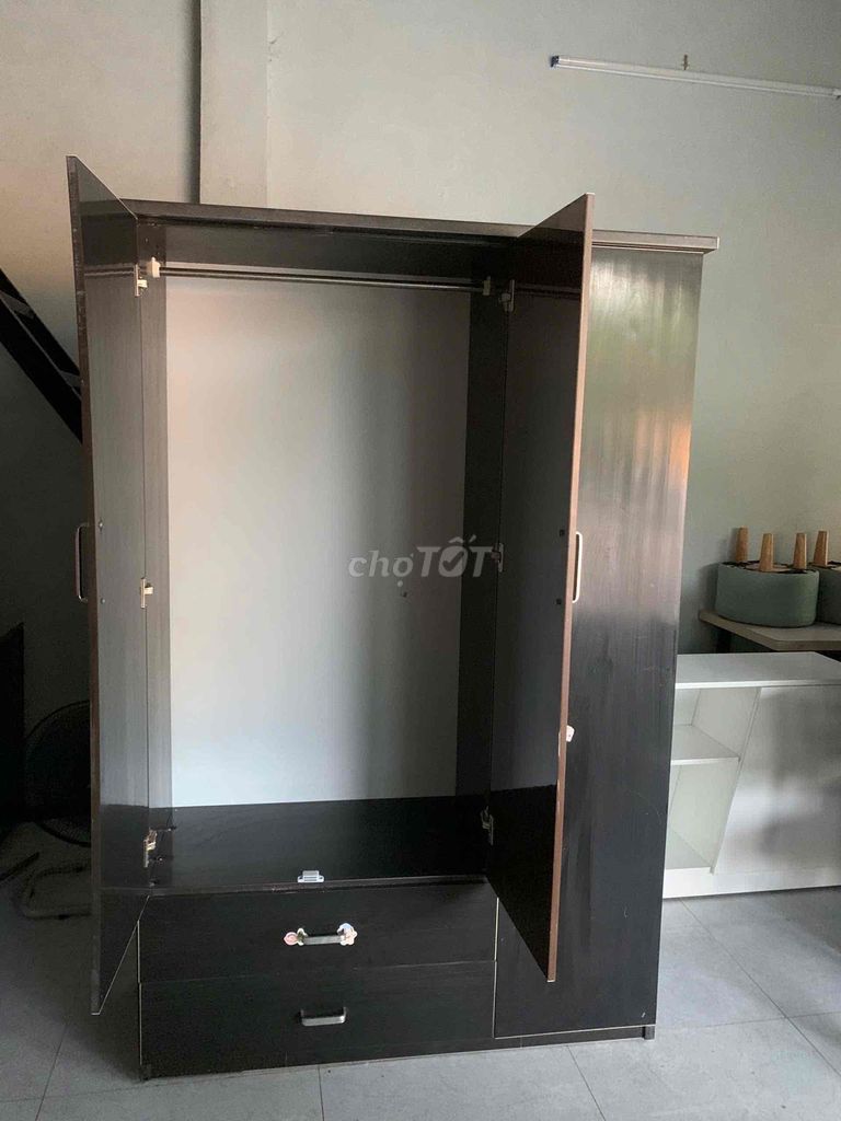 thanh lí tủ nhựa chinhheui 3 cánh