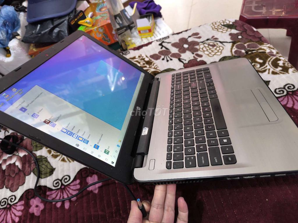 Laptop HP Core i3 gen 6 - Vẫn mới