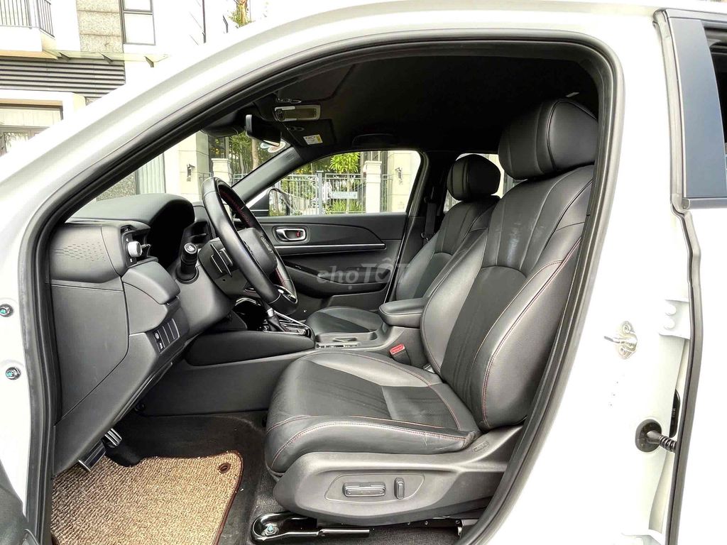 Honda HR-V RS sx 2022 siêu lướt màu trắng. Mua bán Ô tô tại Quận Cầu Giấy Hà Nội được đăng bởi Cao Quý hình 14