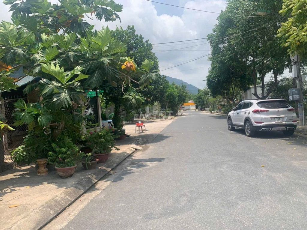 Tái định cư Vườn Dừa Sông Lô - xã Phước Đồng. Mua bán Đất tại Thành phố Nha Trang Khánh Hòa được đăng bởi Văn Liêm Đất Xã Ven Biển hình 2