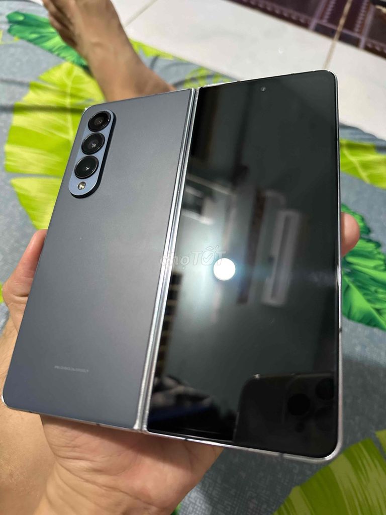 Samsung Z Fold 4 SSVN zin đẹp có gl. Mua bán Điện thoại tại Quận 12 Tp Hồ Chí Minh được đăng bởi Thành Tâm  hình 1