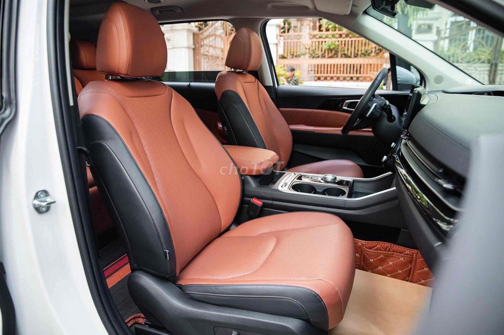 Kia Carnival Signature 2.2D form 2025 lướt 12k km. Mua bán Ô tô tại Quận Gò Vấp Tp Hồ Chí Minh được đăng bởi Kính Đặng Ô Tô Lướt hình 13