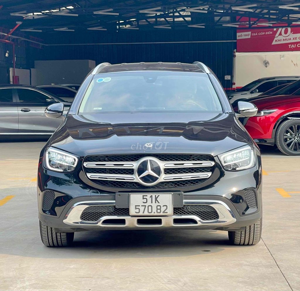 Mercedes Benz GLC C200 2022 - 28000 km Zin 100%