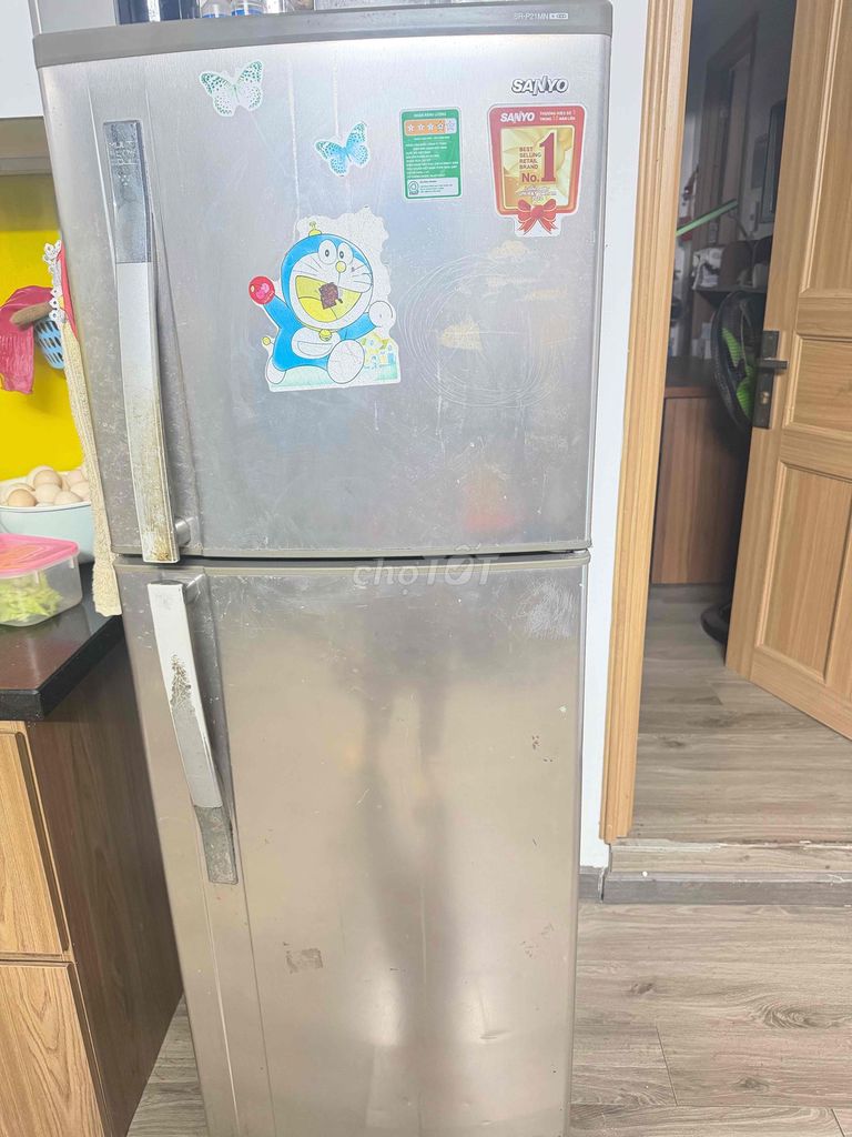 Tủ lạnh Sanyo Bạc đã sử dụng. Mua bán Tủ lạnh tại Quận Sơn Trà Đà Nẵng được đăng bởi thuy anh hình 1
