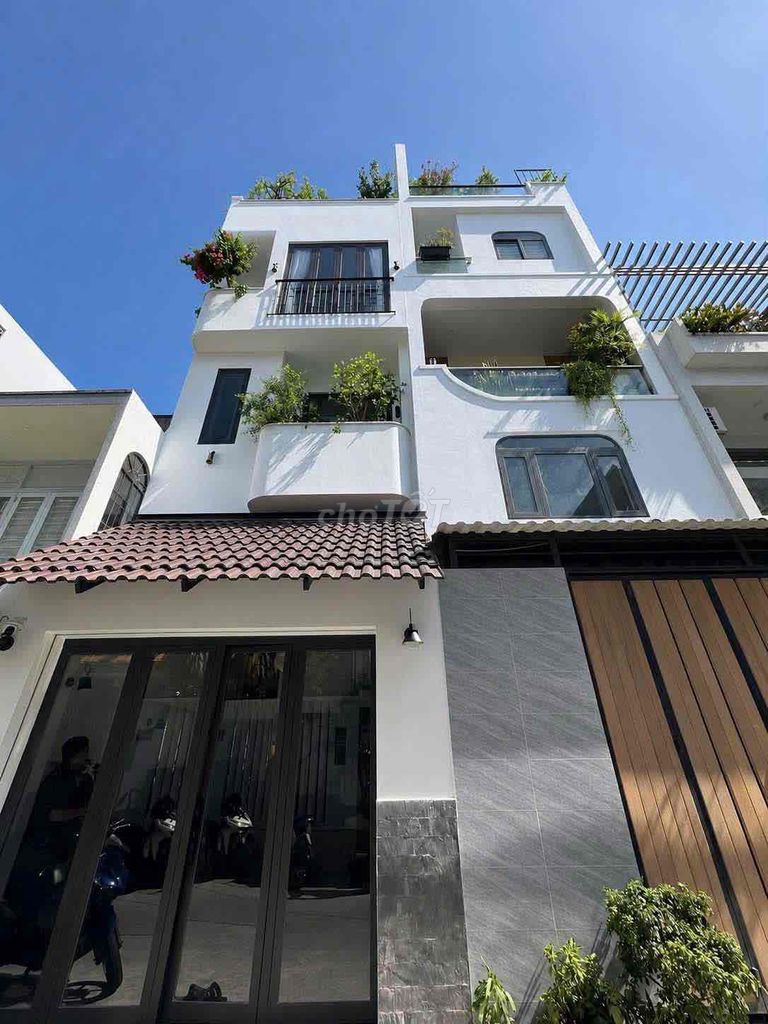 🔥 48M² ĐẤT – NHÀ JAPANDI 5PN | ROOFTOP + SÂN VƯỜN + GARAGE Ô TÔ | 28TR