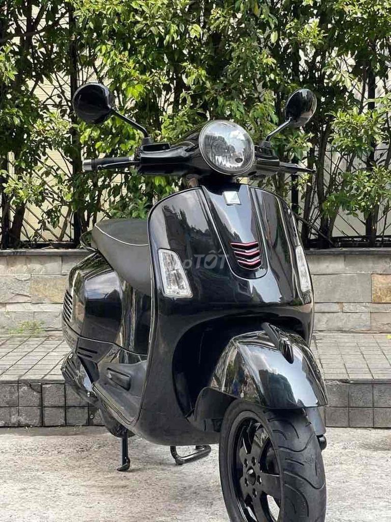 Vespa GTS 125Cc 2016 Biển TP Chính Chủ. Mua bán Xe máy tại Quận 11 Tp Hồ Chí Minh được đăng bởi hoa hình 3
