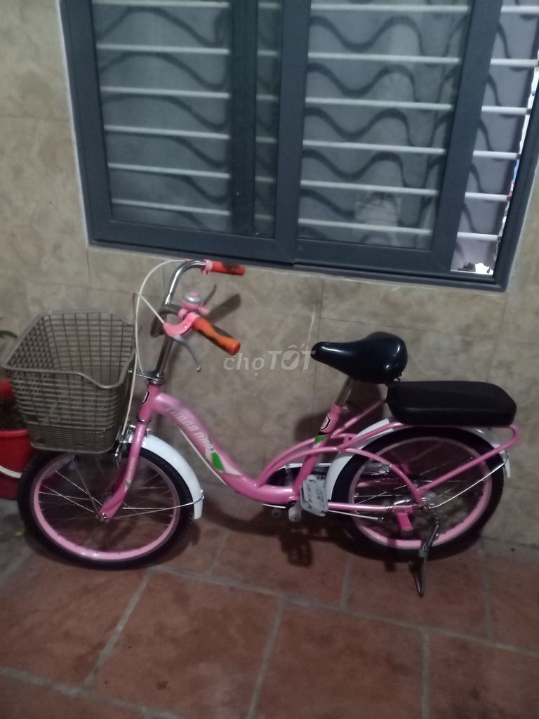 Bạn xe đạp thông nhất sin 20 inh còn moi  90/. Mua bán Xe đạp tại Quận Hà Đông Hà Nội được đăng bởi Bao tram hình 1