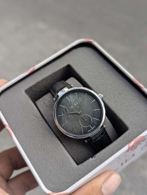 Đồng hồ nữ kiểu dáng lịch sự,sử dụng máy Nhật,mới. Mua bán Đồng hồ tại Quận 7 Tp Hồ Chí Minh được đăng bởi Liên hệ trước khi qua