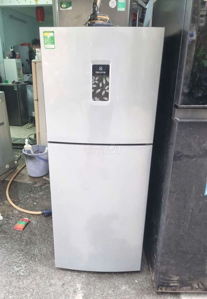 Thanh lý tủ lạnh Electrolux 211 lít Zin đẹp ken 💥