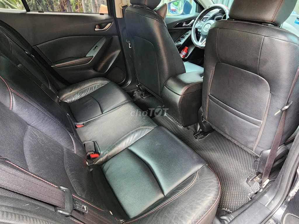 Mazda 3 2016 1.5 AT Sedan - 79000 km. Mua bán Ô tô tại Quận Hải Châu Đà Nẵng được đăng bởi CaLy Shop hình 2