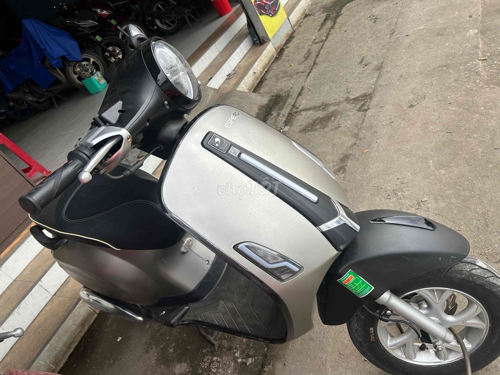 vespa 50cc xám đen bs Kiên Giang zin mới ton. Mua bán Xe máy tại Quận Bình Tân Tp Hồ Chí Minh được đăng bởi Cầm đồ thanh lý hình 5