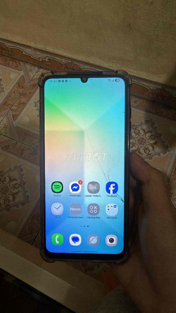 Samsung A06 Đen Vỡ kính. Mua bán Điện thoại tại Thị xã Mỹ Hào Hưng Yên được đăng bởi Thế Tài Nguyễn Văn hình 1
