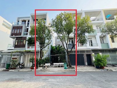Bán đất góc 2 MT nhà phố KDC Sadeco Ven Sông Q.7-DT 5x18m = 90m2