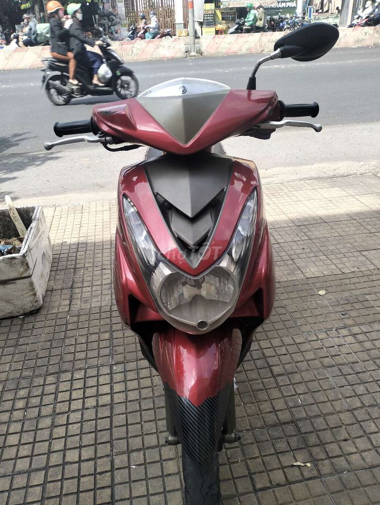 Nhà cần bán xe hãng Yamaha Mio xe zin