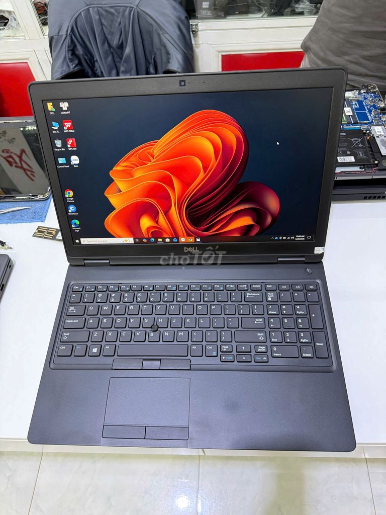 Dell Latitude 5591 i7 8850H VGA 2G Màn 15.6 FHD. Mua bán Laptop tại Thành phố Qui Nhơn Bình Định được đăng bởi Trần Minh Tài hình 1