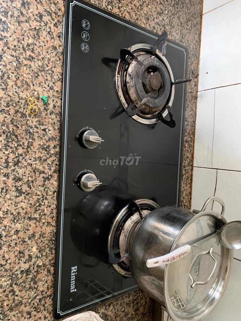 Bếp ga Rinnai Kính cường lực Đen. Mua bán Bếp, lò, đồ điện nhà bếp tại Quận 11 Tp Hồ Chí Minh được đăng bởi trần Phước  hình 1
