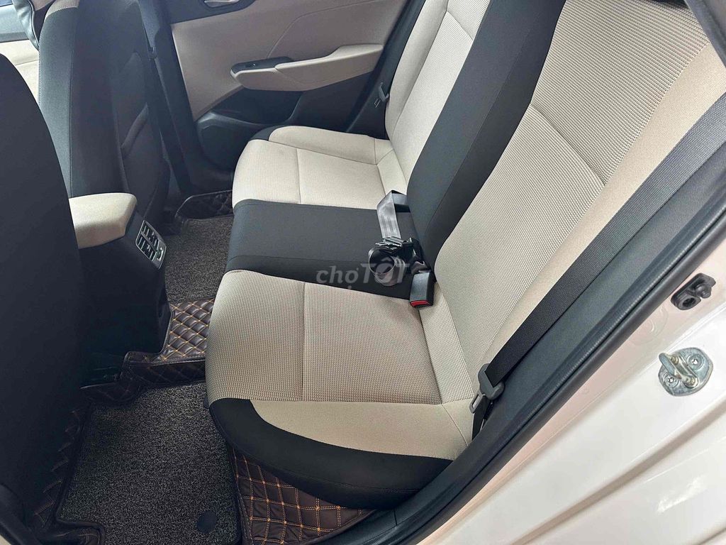 Hyundai Accent 2022 1.4 MT Tiêu Chuẩn - 21000 km. Mua bán Ô tô tại Thành phố Thủ Đức Tp Hồ Chí Minh được đăng bởi Huỳnh Chí Thông hình 12