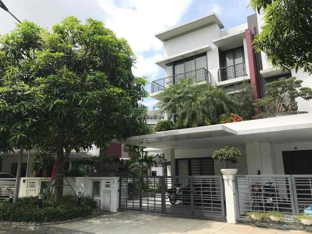 Biệt thự Gamuda 235m2, 3 tầng,lô góc,3 thoáng,nở hậu,view công viên