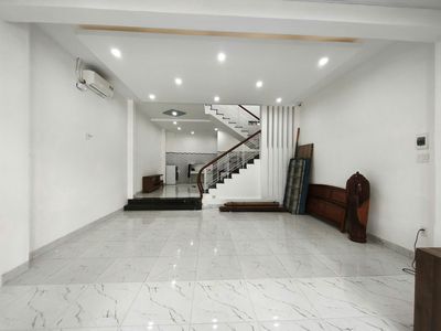 Rent · 2 bd · 80 м² · Quận Thanh Khê, ул. Đường Yên Khê 1