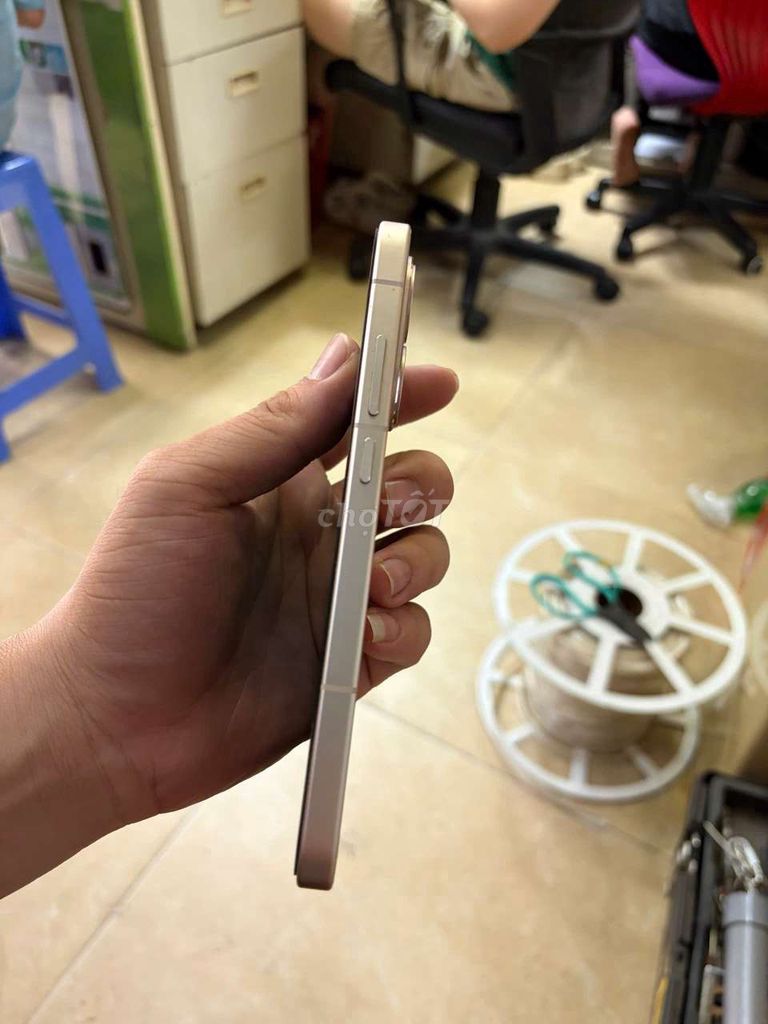 Xiaomi Redmi Turbo 4 Pro 12GB/256GB Vàng. Mua bán Điện thoại tại Quận Hoàn Kiếm Hà Nội được đăng bởi Đức Tạ hình 1