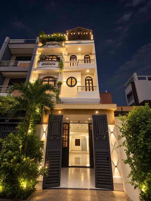 Nhà phố 65,6 m² · 5 PN · Đường Mã Lò