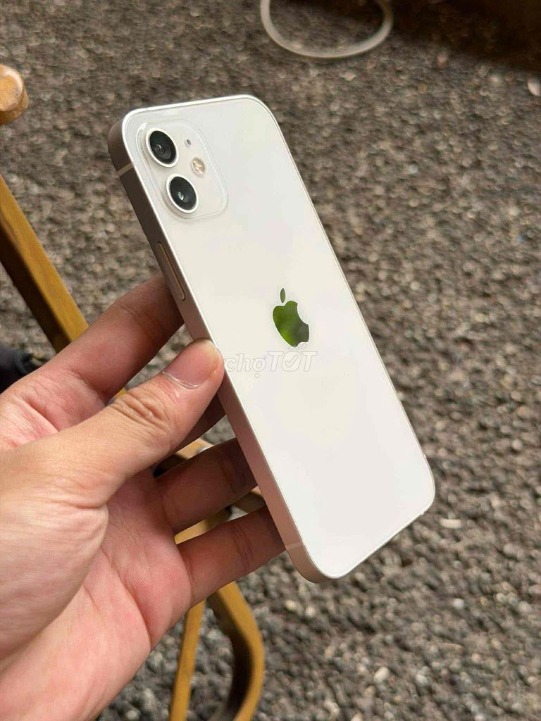 Apple iPhone 12 128GB Trắng. Mua bán Điện thoại tại Quận Cầu Giấy Hà Nội được đăng bởi Hà Thị Minh Thư hình 1